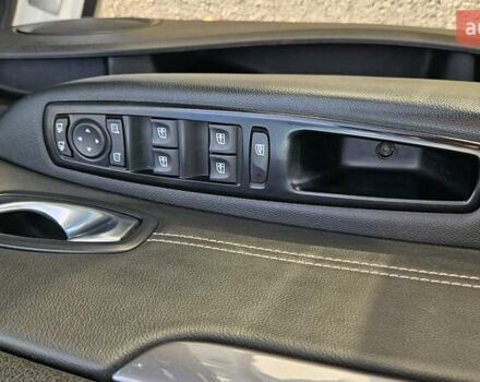 Білий Рено Сценік, об'ємом двигуна 1.6 л та пробігом 122 тис. км за 9800 $, фото 12 на Automoto.ua