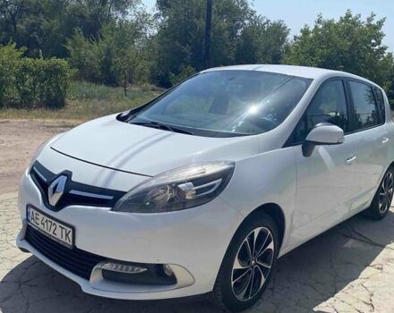 Белый Рено Сценик, объемом двигателя 1.46 л и пробегом 225 тыс. км за 11800 $, фото 2 на Automoto.ua