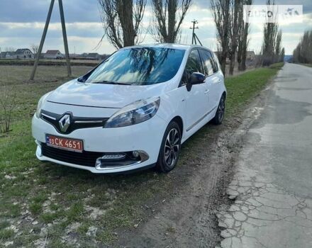 Белый Рено Сценик, объемом двигателя 1.5 л и пробегом 175 тыс. км за 11200 $, фото 14 на Automoto.ua
