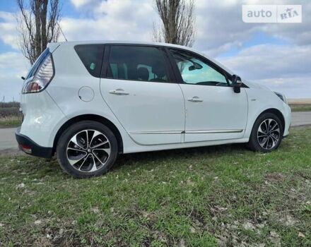 Белый Рено Сценик, объемом двигателя 1.5 л и пробегом 175 тыс. км за 11200 $, фото 18 на Automoto.ua