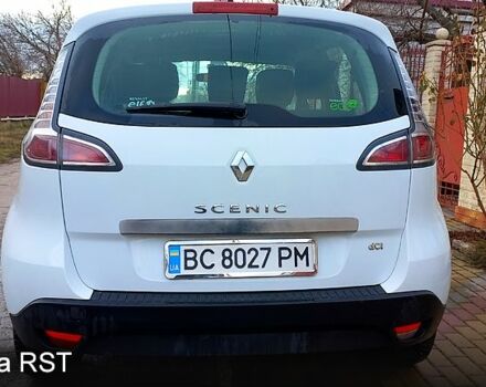 Белый Рено Сценик, объемом двигателя 1.5 л и пробегом 219 тыс. км за 9900 $, фото 2 на Automoto.ua