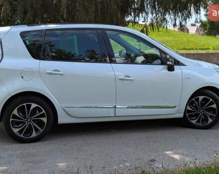 Рено Сценик 2015 в Дубно на Automoto.ua Белый Рено Сценик, объемом двигателя 1.46 л и пробегом 212 тыс. км за 10200 $, фото 5 на Automoto.ua