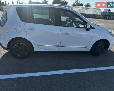 Білий Рено Сценік, об'ємом двигуна 1.46 л та пробігом 172 тис. км за 8150 $, фото 7 на Automoto.ua