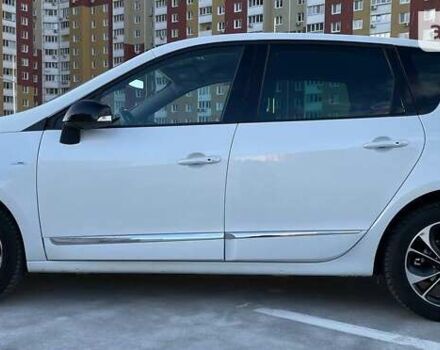 Белый Рено Сценик, объемом двигателя 1.46 л и пробегом 160 тыс. км за 10850 $, фото 1 на Automoto.ua