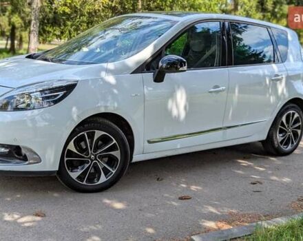 Рено Сценик 2015 в Дубно на Automoto.ua Белый Рено Сценик, объемом двигателя 1.46 л и пробегом 212 тыс. км за 10200 $, фото 4 на Automoto.ua