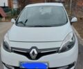 Белый Рено Сценик, объемом двигателя 1.5 л и пробегом 181 тыс. км за 11700 $, фото 1 на Automoto.ua
