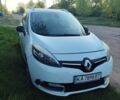 Белый Рено Сценик, объемом двигателя 1.46 л и пробегом 390 тыс. км за 8500 $, фото 1 на Automoto.ua