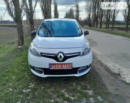 Белый Рено Сценик, объемом двигателя 1.5 л и пробегом 175 тыс. км за 11200 $, фото 17 на Automoto.ua