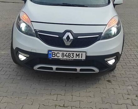 Білий Рено Сценік, об'ємом двигуна 1.6 л та пробігом 379 тис. км за 8100 $, фото 9 на Automoto.ua