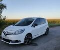 Білий Рено Сценік, об'ємом двигуна 1.6 л та пробігом 266 тис. км за 9800 $, фото 1 на Automoto.ua
