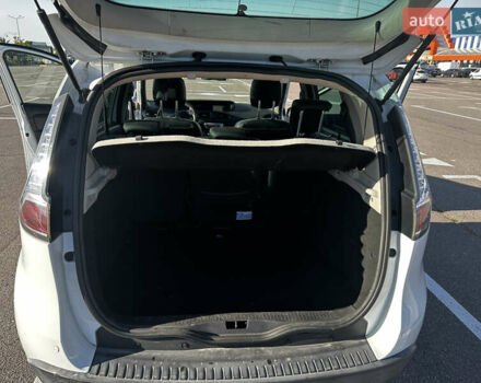 Білий Рено Сценік, об'ємом двигуна 1.46 л та пробігом 172 тис. км за 8150 $, фото 12 на Automoto.ua