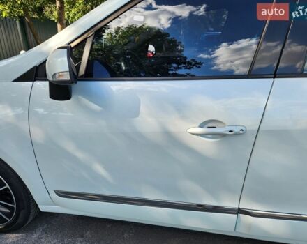 Білий Рено Сценік, об'ємом двигуна 1.46 л та пробігом 232 тис. км за 11500 $, фото 2 на Automoto.ua