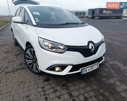 Белый Рено Сценик, объемом двигателя 1.46 л и пробегом 248 тыс. км за 11800 $, фото 6 на Automoto.ua