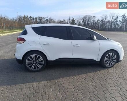 Белый Рено Сценик, объемом двигателя 1.5 л и пробегом 249 тыс. км за 11700 $, фото 13 на Automoto.ua