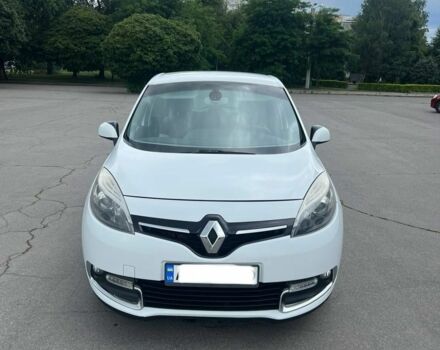 Білий Рено Сценік, об'ємом двигуна 1.46 л та пробігом 330 тис. км за 8900 $, фото 2 на Automoto.ua