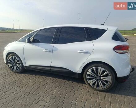 Белый Рено Сценик, объемом двигателя 1.5 л и пробегом 249 тыс. км за 11700 $, фото 12 на Automoto.ua