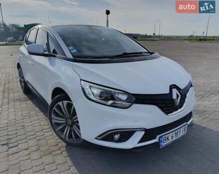 Белый Рено Сценик, объемом двигателя 1.5 л и пробегом 249 тыс. км за 11700 $, фото 1 на Automoto.ua