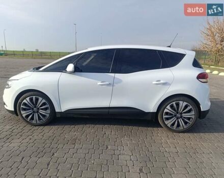 Белый Рено Сценик, объемом двигателя 1.5 л и пробегом 249 тыс. км за 11700 $, фото 11 на Automoto.ua