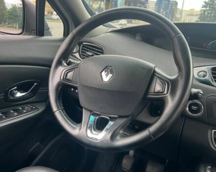 Білий Рено Сценік, об'ємом двигуна 1.46 л та пробігом 330 тис. км за 8900 $, фото 15 на Automoto.ua