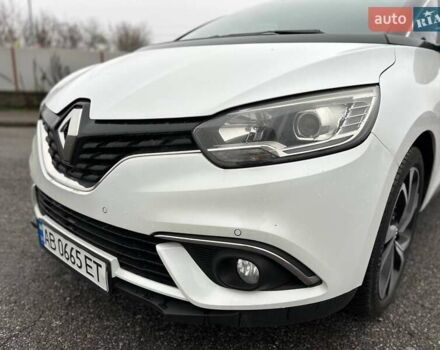 Белый Рено Сценик, объемом двигателя 1.46 л и пробегом 297 тыс. км за 14800 $, фото 19 на Automoto.ua