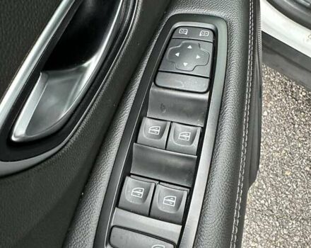 Белый Рено Сценик, объемом двигателя 1.46 л и пробегом 297 тыс. км за 14800 $, фото 14 на Automoto.ua