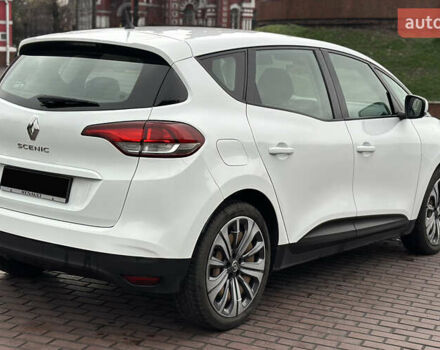 Білий Рено Сценік, об'ємом двигуна 1.5 л та пробігом 176 тис. км за 13300 $, фото 5 на Automoto.ua