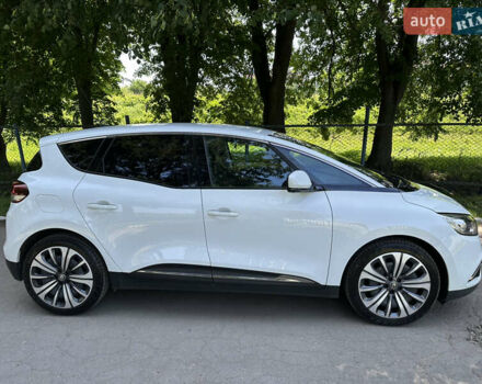 Белый Рено Сценик, объемом двигателя 1.46 л и пробегом 210 тыс. км за 14999 $, фото 12 на Automoto.ua