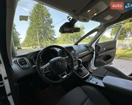 Белый Рено Сценик, объемом двигателя 1.46 л и пробегом 210 тыс. км за 14999 $, фото 35 на Automoto.ua