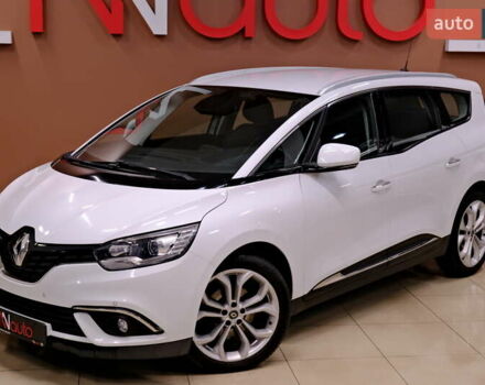 Белый Рено Сценик, объемом двигателя 1.5 л и пробегом 223 тыс. км за 15900 $, фото 8 на Automoto.ua