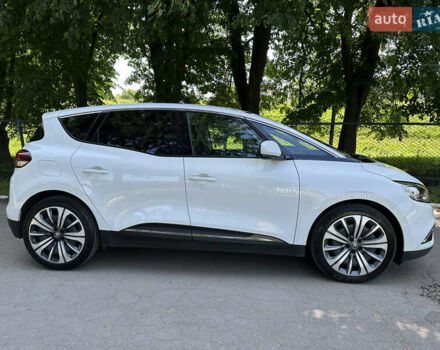 Белый Рено Сценик, объемом двигателя 1.46 л и пробегом 210 тыс. км за 14999 $, фото 11 на Automoto.ua