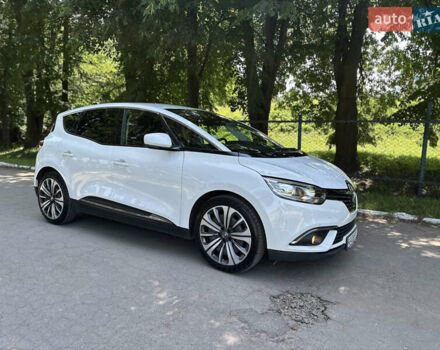 Белый Рено Сценик, объемом двигателя 1.46 л и пробегом 210 тыс. км за 14999 $, фото 5 на Automoto.ua