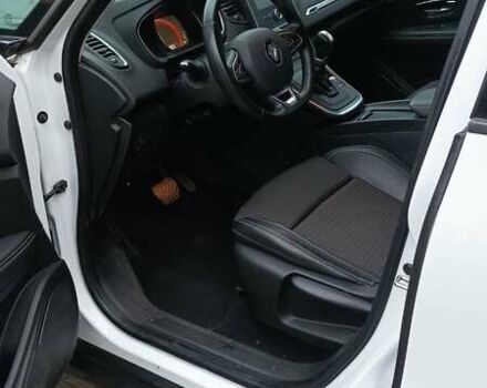 Белый Рено Сценик, объемом двигателя 1.46 л и пробегом 245 тыс. км за 14600 $, фото 10 на Automoto.ua