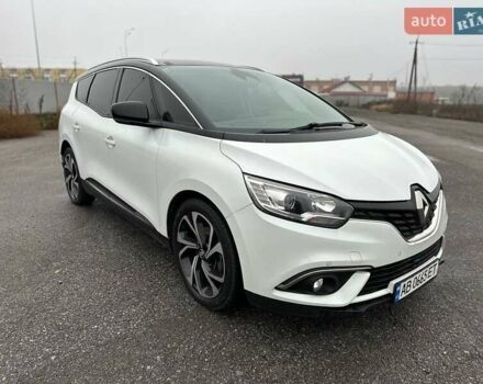 Белый Рено Сценик, объемом двигателя 1.46 л и пробегом 297 тыс. км за 14800 $, фото 2 на Automoto.ua