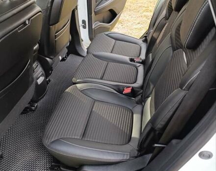 Белый Рено Сценик, объемом двигателя 1.6 л и пробегом 232 тыс. км за 17100 $, фото 4 на Automoto.ua