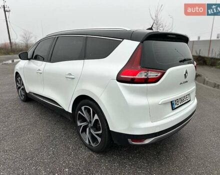 Белый Рено Сценик, объемом двигателя 1.46 л и пробегом 297 тыс. км за 14800 $, фото 6 на Automoto.ua