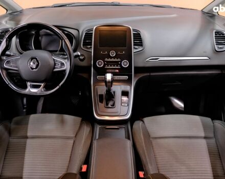 Белый Рено Сценик, объемом двигателя 1.5 л и пробегом 223 тыс. км за 15900 $, фото 6 на Automoto.ua