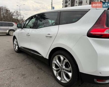 Белый Рено Сценик, объемом двигателя 1.8 л и пробегом 163 тыс. км за 14500 $, фото 7 на Automoto.ua