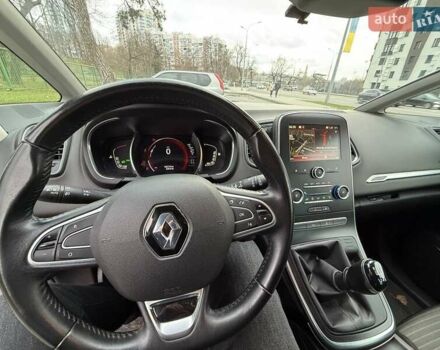 Белый Рено Сценик, объемом двигателя 1.8 л и пробегом 163 тыс. км за 14500 $, фото 19 на Automoto.ua