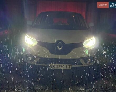 Белый Рено Сценик, объемом двигателя 1.8 л и пробегом 163 тыс. км за 14500 $, фото 4 на Automoto.ua