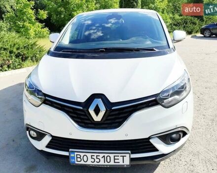 Белый Рено Сценик, объемом двигателя 1.6 л и пробегом 261 тыс. км за 16500 $, фото 2 на Automoto.ua