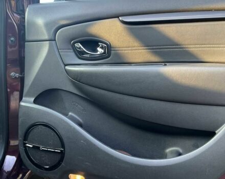 Білий Рено Сценік, об'ємом двигуна 0 л та пробігом 280 тис. км за 8700 $, фото 7 на Automoto.ua