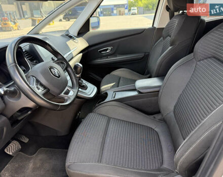 Белый Рено Сценик, объемом двигателя 1.7 л и пробегом 140 тыс. км за 16750 $, фото 27 на Automoto.ua