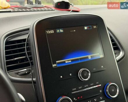 Белый Рено Сценик, объемом двигателя 1.8 л и пробегом 230 тыс. км за 16800 $, фото 46 на Automoto.ua