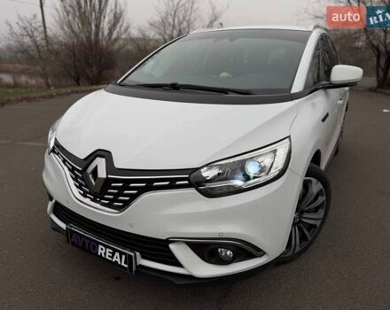 Белый Рено Сценик, объемом двигателя 1.8 л и пробегом 230 тыс. км за 16800 $, фото 11 на Automoto.ua