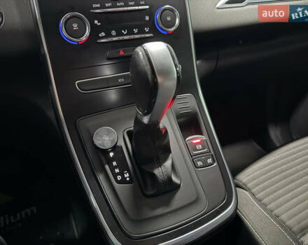 Белый Рено Сценик, объемом двигателя 1.8 л и пробегом 174 тыс. км за 18500 $, фото 27 на Automoto.ua