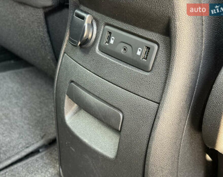 Белый Рено Сценик, объемом двигателя 1.7 л и пробегом 140 тыс. км за 16750 $, фото 39 на Automoto.ua
