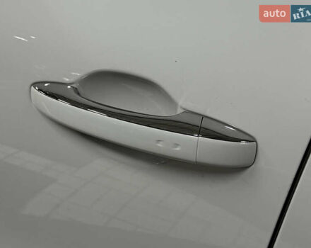 Белый Рено Сценик, объемом двигателя 1.8 л и пробегом 174 тыс. км за 18500 $, фото 14 на Automoto.ua