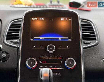 Белый Рено Сценик, объемом двигателя 1.8 л и пробегом 230 тыс. км за 16800 $, фото 40 на Automoto.ua