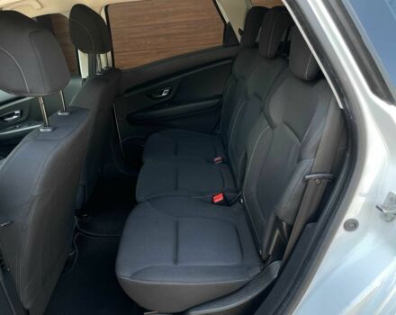 Білий Рено Сценік, об'ємом двигуна 1.7 л та пробігом 199 тис. км за 15155 $, фото 9 на Automoto.ua