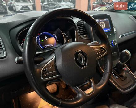 Белый Рено Сценик, объемом двигателя 1.8 л и пробегом 174 тыс. км за 18500 $, фото 23 на Automoto.ua